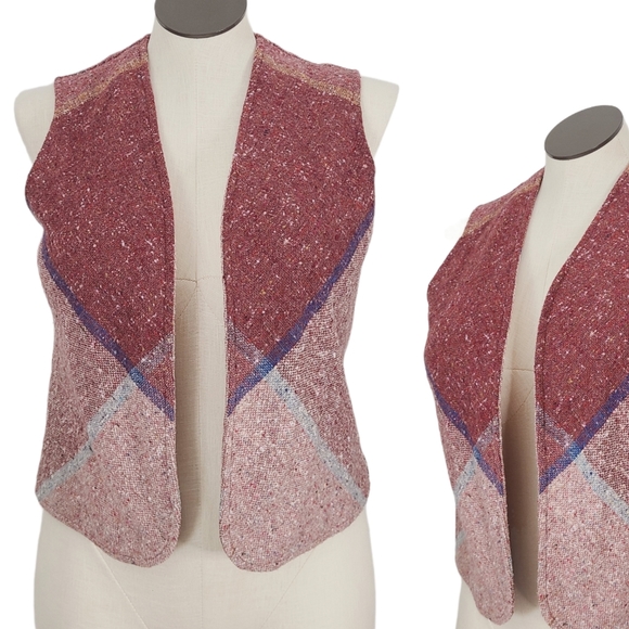 Vintage Jackets & Blazers - 70s Vintage Woven Tapestry Retro Maroon Vest